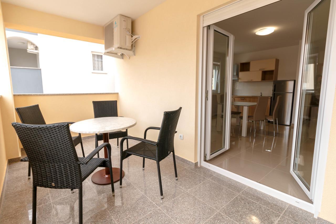 Summer Fun Apartments Novalja Εξωτερικό φωτογραφία